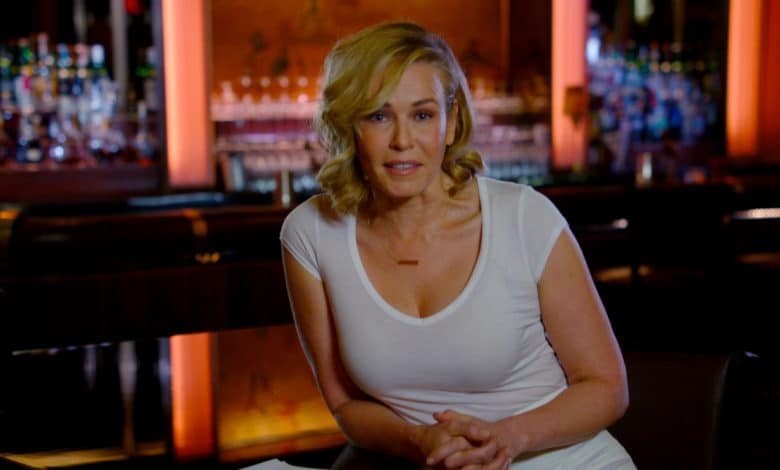 Chelsea Handler says she didn't realise the Sun and Moon aren't the same until she was 40.