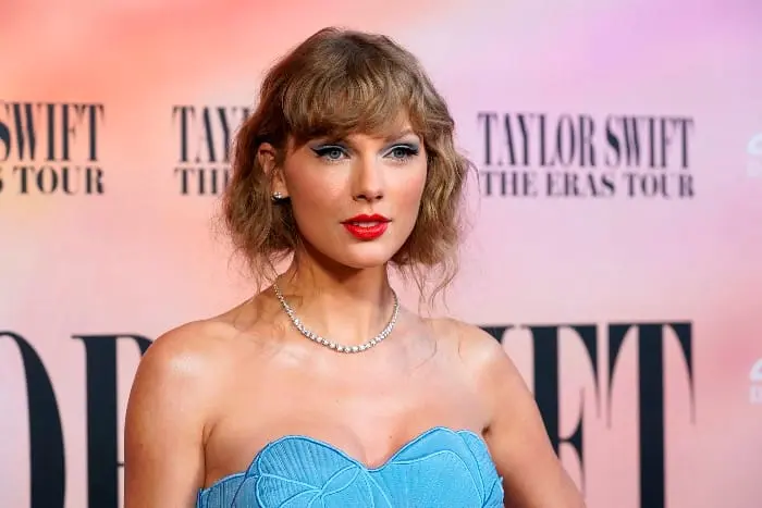 Who has been Taylor Swift's boyfriend? and dating history!