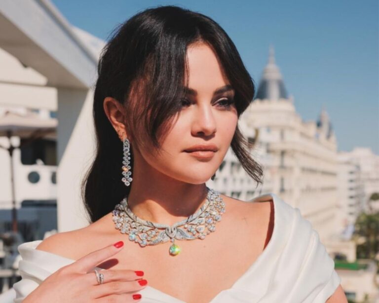 Selena Gomez Rewatches ‘Wizards of Waverly Place’ and Reflects on Her Career in Vanity Fair Video